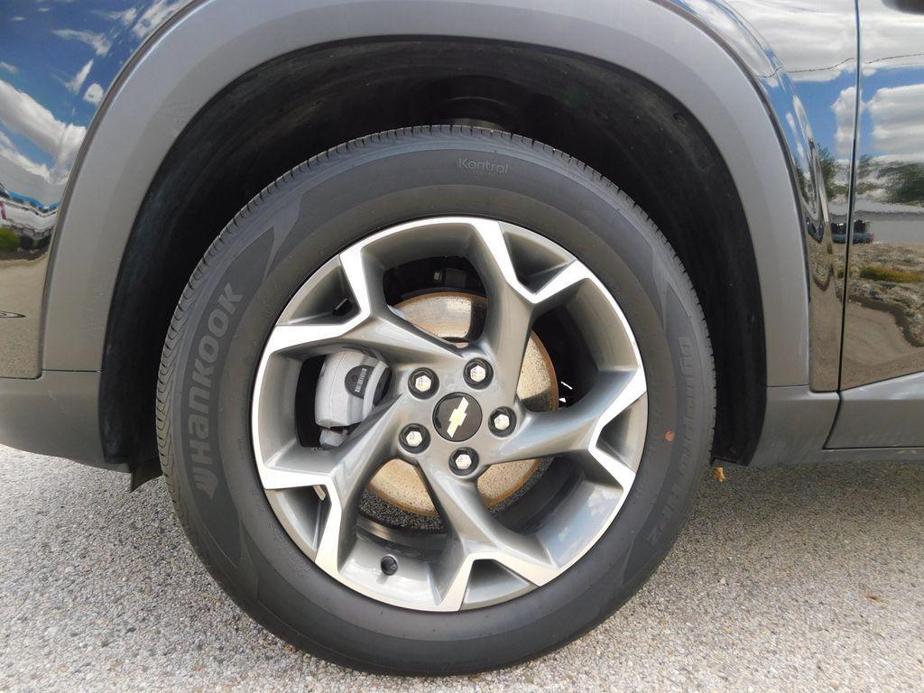 used 2025 Chevrolet Trax car, priced at $21,708