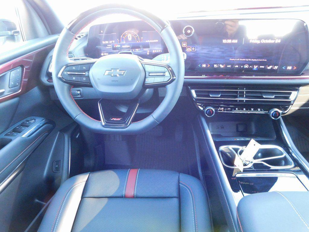 new 2026 Chevrolet Traverse car, priced at $53,338