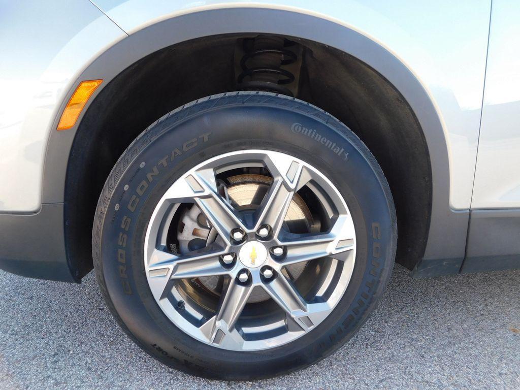 used 2024 Chevrolet Blazer car, priced at $27,450