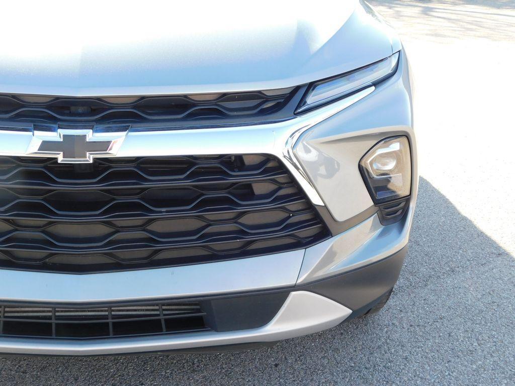 used 2024 Chevrolet Blazer car, priced at $27,450