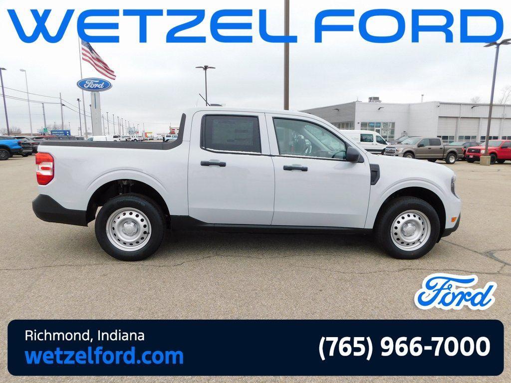 new 2025 Ford Maverick car, priced at $28,598