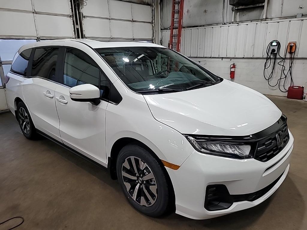 new 2026 Honda Odyssey car, priced at $44,845