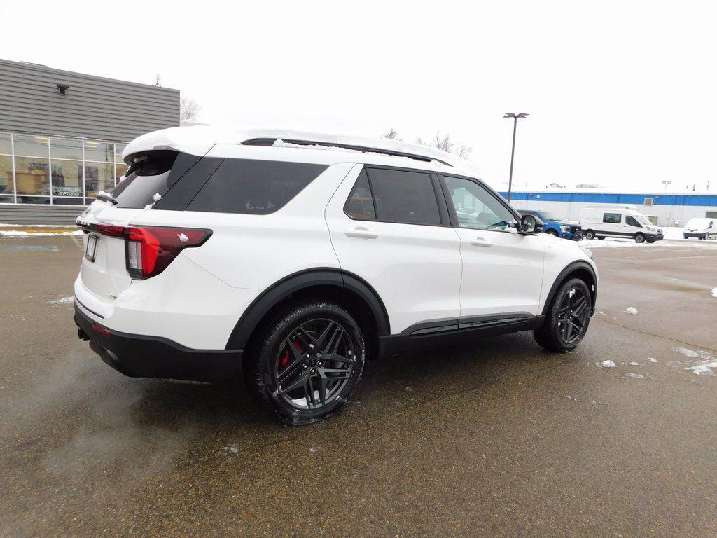 new 2025 Ford Explorer car, priced at $43,298