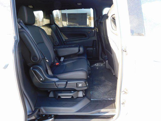 new 2026 Honda Odyssey car, priced at $44,095
