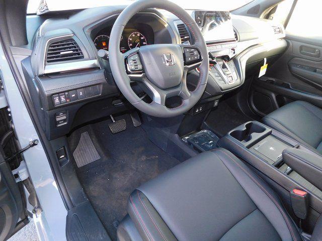 new 2026 Honda Odyssey car, priced at $44,095