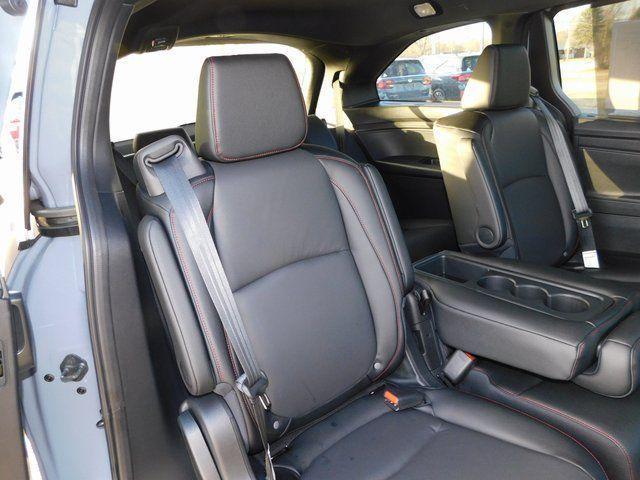 new 2026 Honda Odyssey car, priced at $44,095