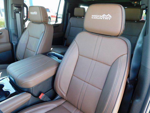 new 2025 Chevrolet Suburban car, priced at $82,495