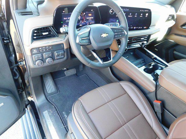 new 2025 Chevrolet Suburban car, priced at $82,495