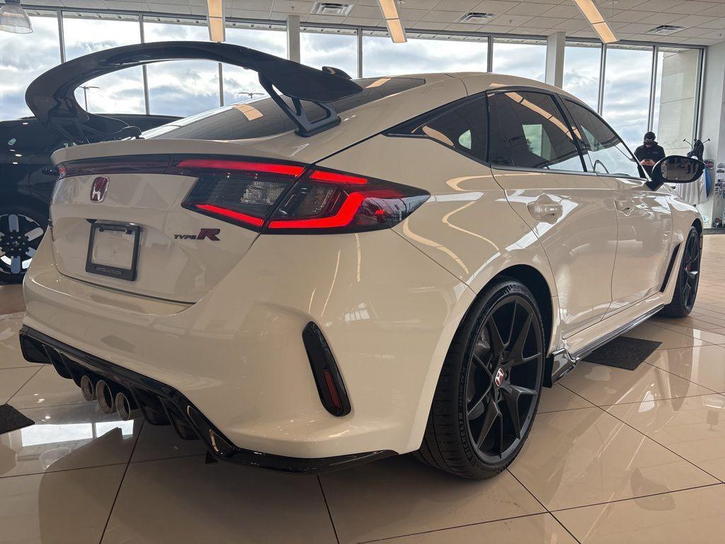 new 2025 Honda Civic Type R car, priced at $46,045