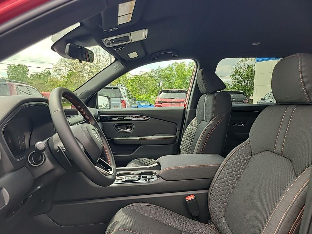 new 2026 Honda Pilot car, priced at $44,934