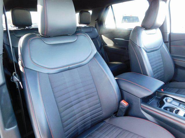 used 2025 Ford Explorer car, priced at $38,990