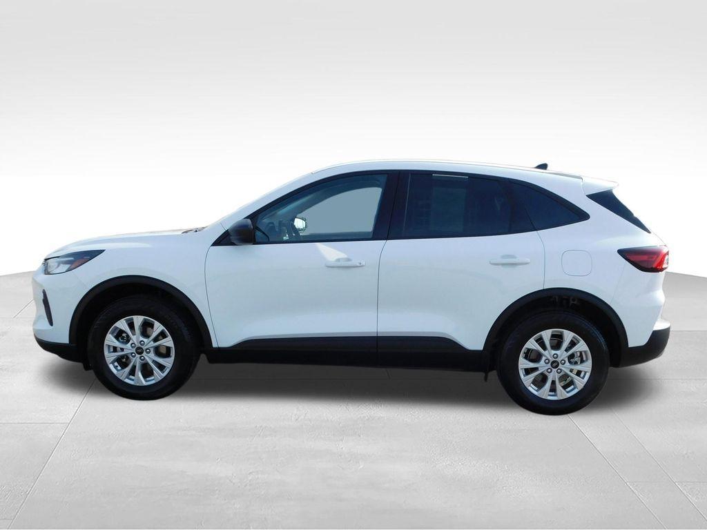 used 2025 Ford Escape car, priced at $22,637