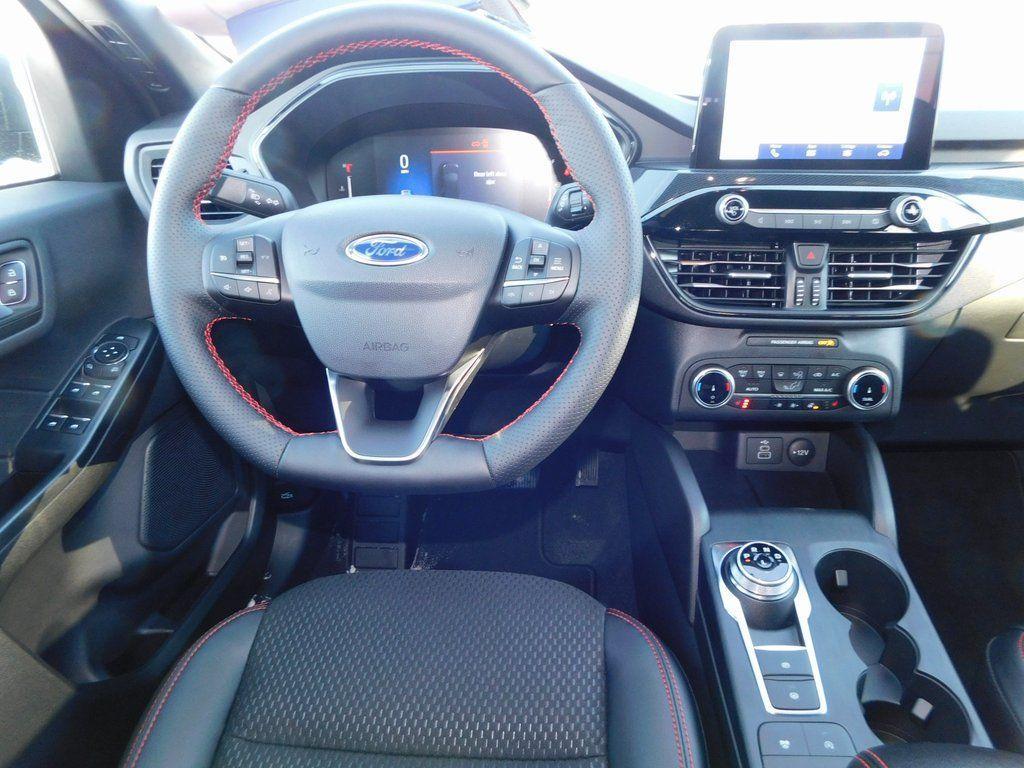 new 2026 Ford Escape car, priced at $29,398
