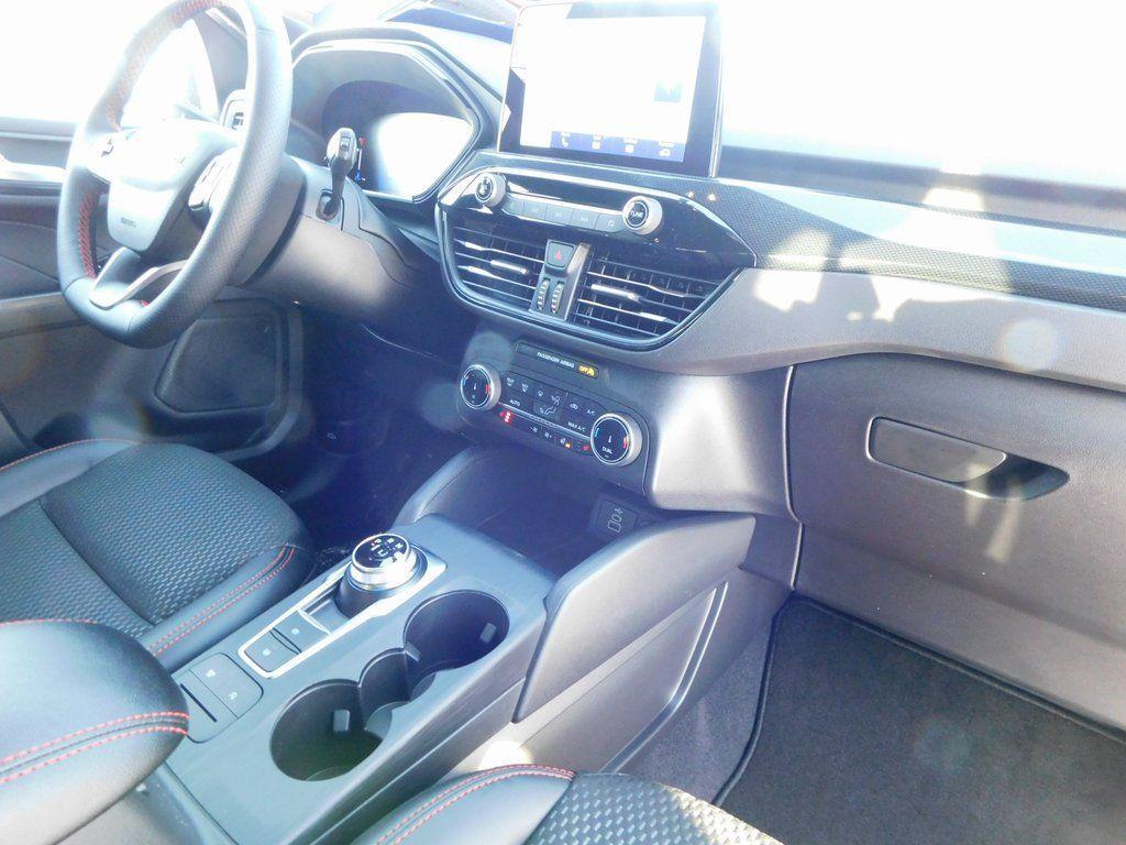 new 2026 Ford Escape car, priced at $29,398