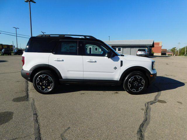 new 2025 Ford Bronco Sport car, priced at $30,198