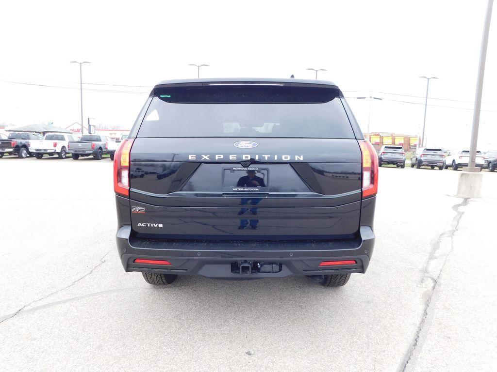new 2026 Ford Expedition car, priced at $70,298