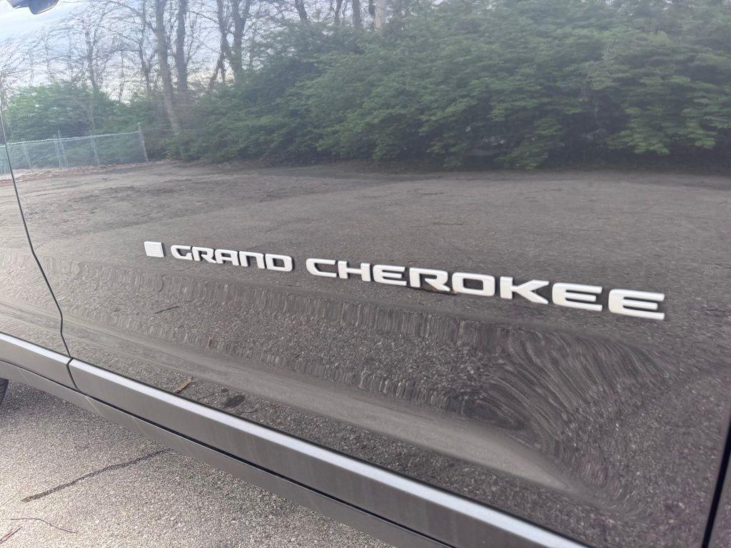 used 2024 Jeep Grand Cherokee car, priced at $36,400