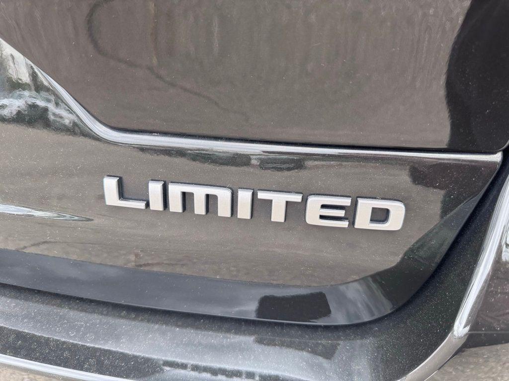 used 2024 Jeep Grand Cherokee car, priced at $36,400