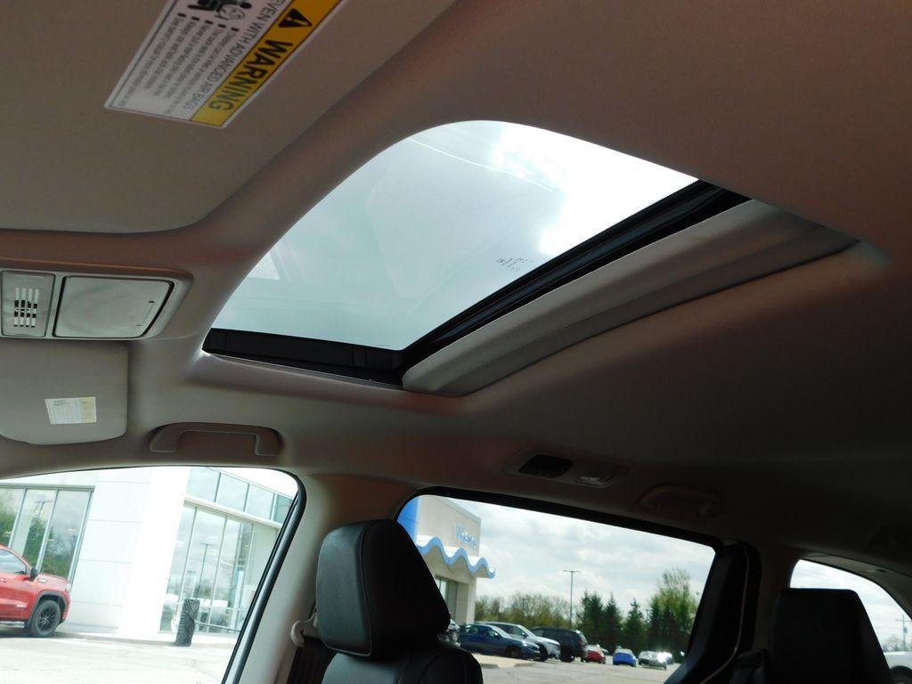 new 2026 Honda Odyssey car, priced at $43,063