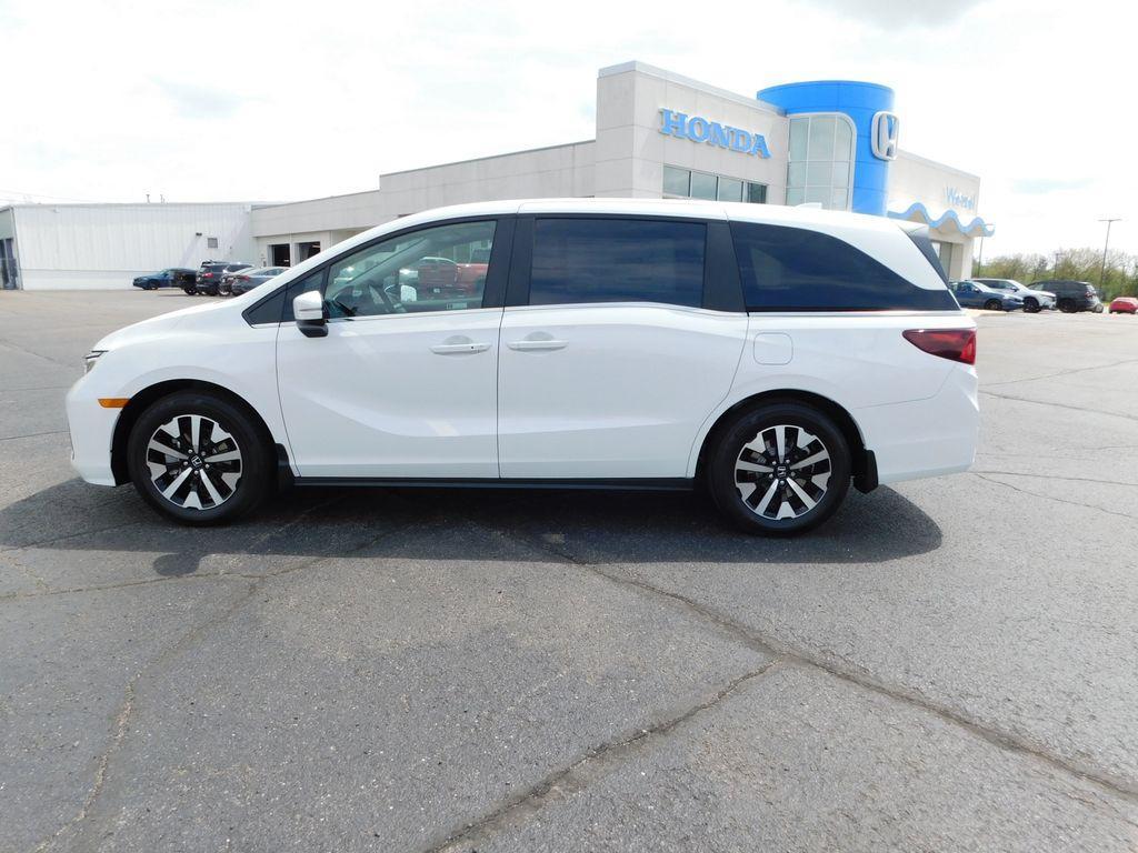 new 2026 Honda Odyssey car, priced at $43,063
