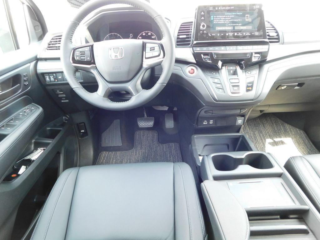 new 2026 Honda Odyssey car, priced at $43,063