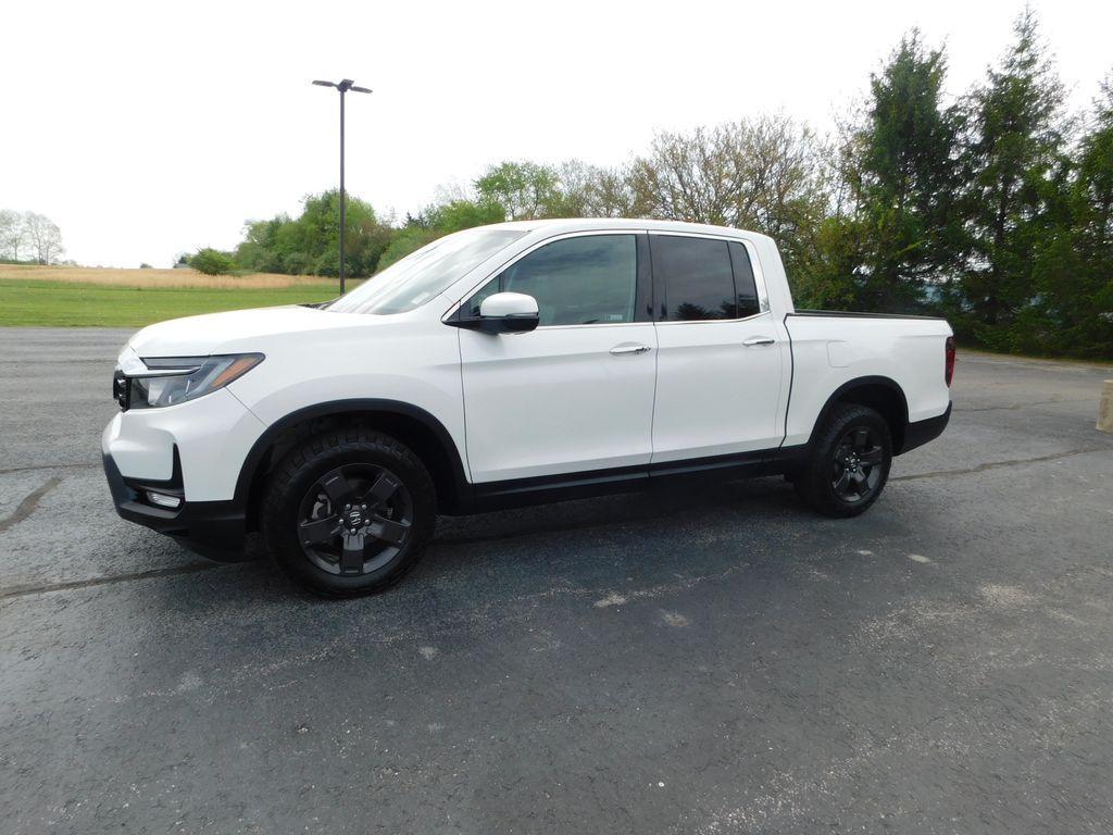 used 2023 Honda Ridgeline car, priced at $33,500