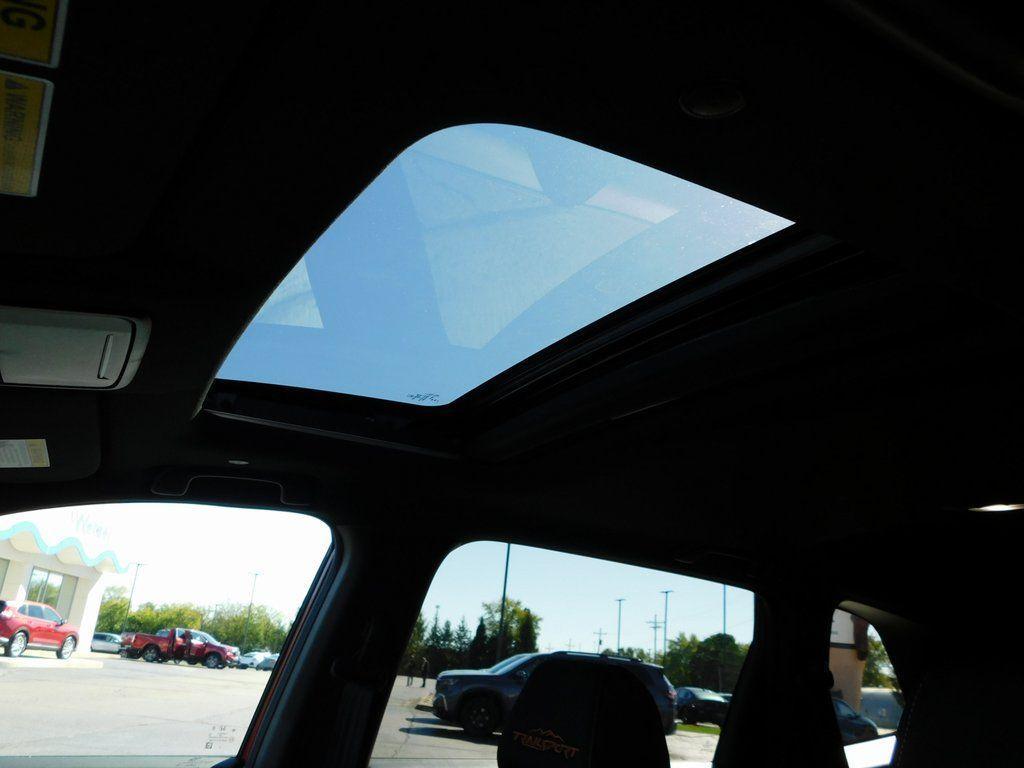 new 2026 Honda CR-V Hybrid car, priced at $38,963