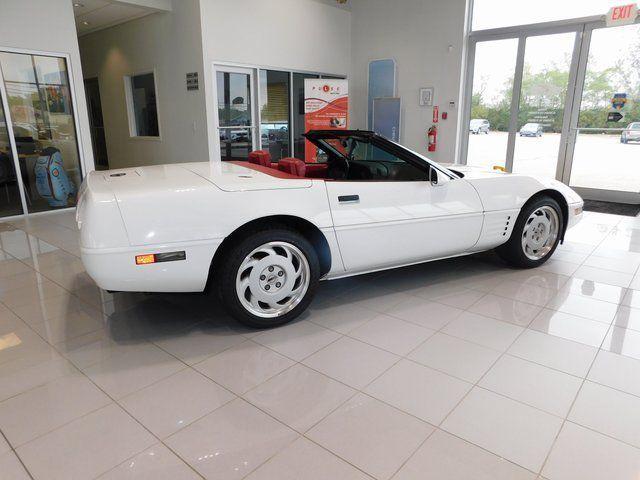 used 1991 Chevrolet Corvette car, priced at $14,888