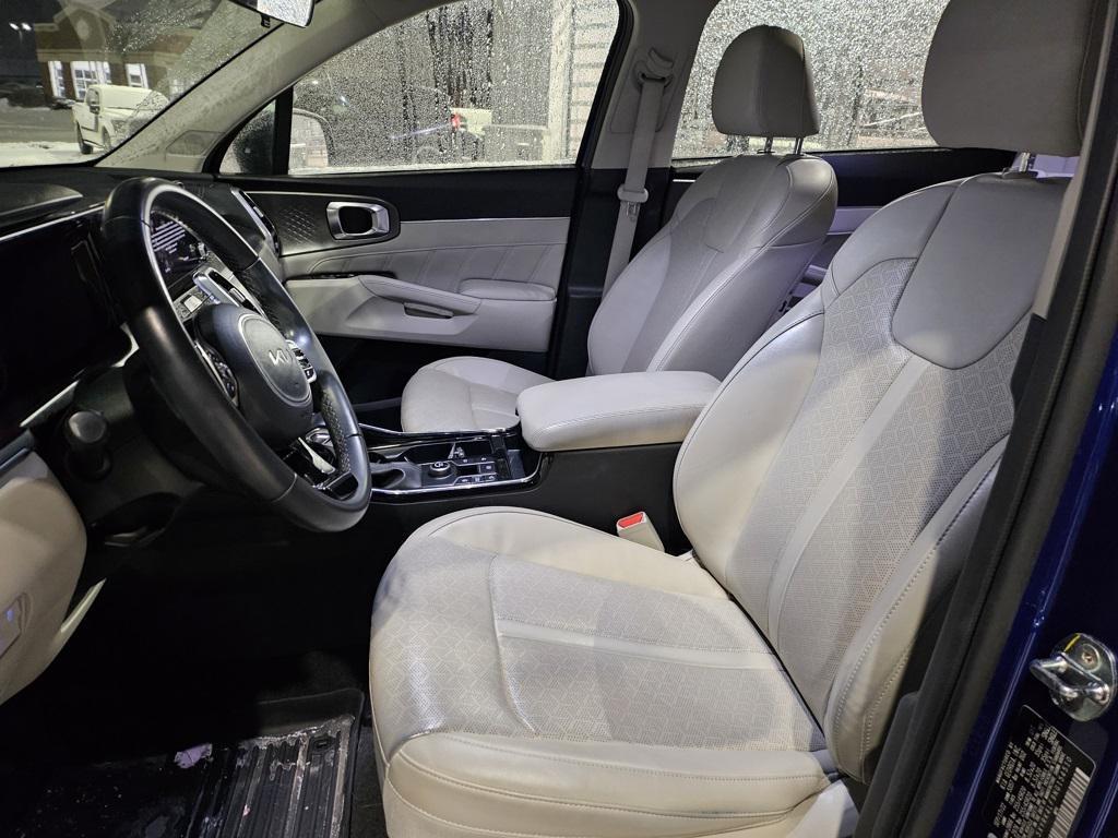 used 2022 Kia Sorento car, priced at $26,499