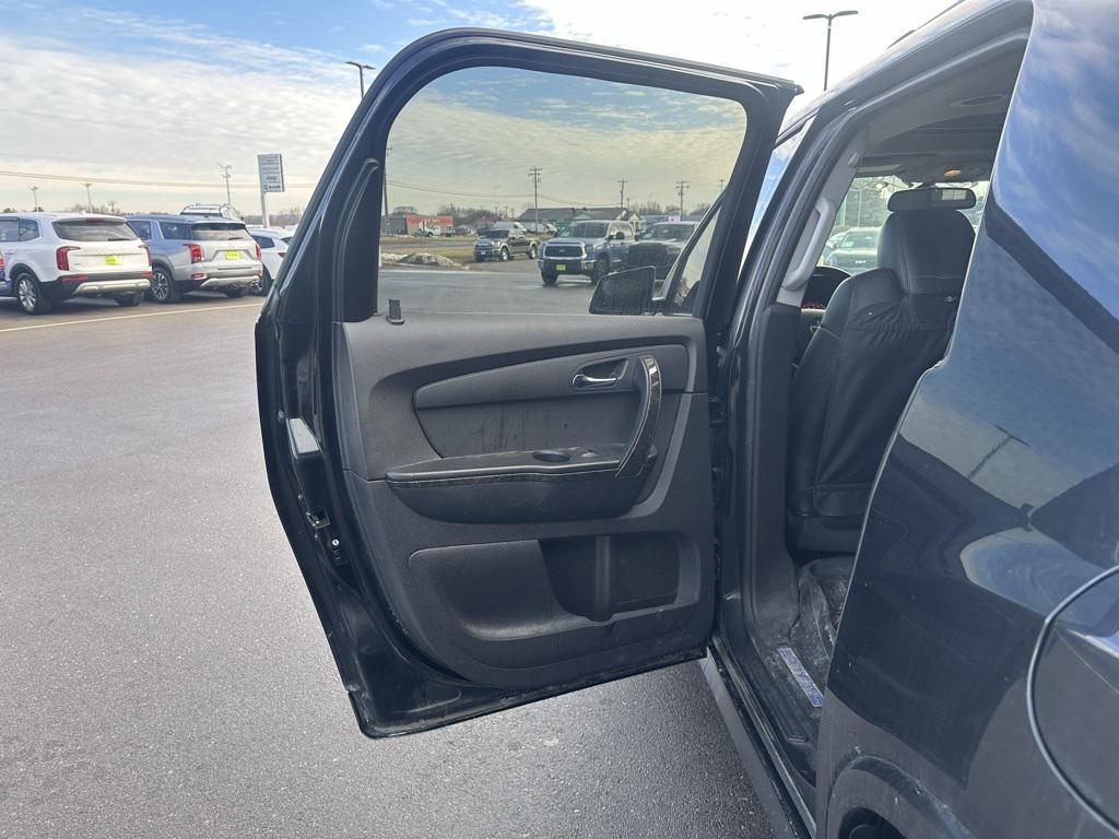 used 2012 GMC Acadia car, priced at $8,999