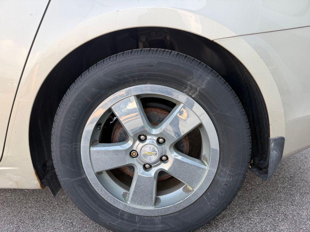 used 2016 Chevrolet Cruze Limited car, priced at $9,279