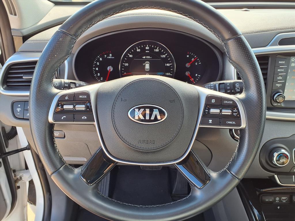 used 2020 Kia Sorento car, priced at $22,899