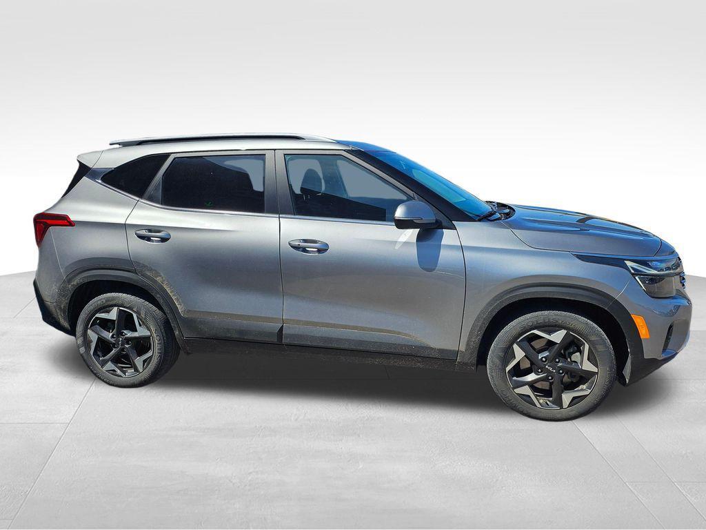 used 2024 Kia Seltos car, priced at $23,999