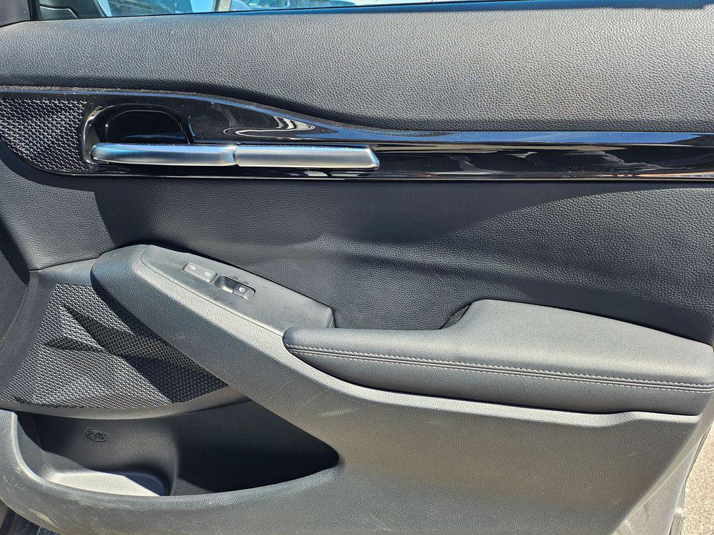 used 2024 Kia Seltos car, priced at $23,999