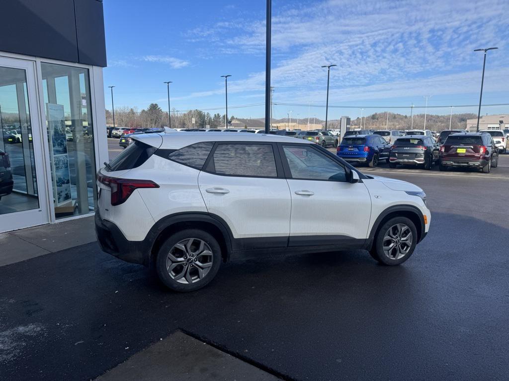 used 2024 Kia Seltos car, priced at $19,999