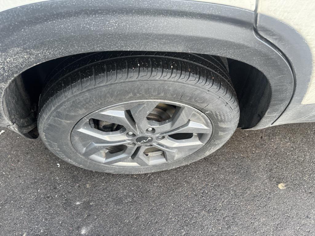 used 2024 Kia Seltos car, priced at $19,999