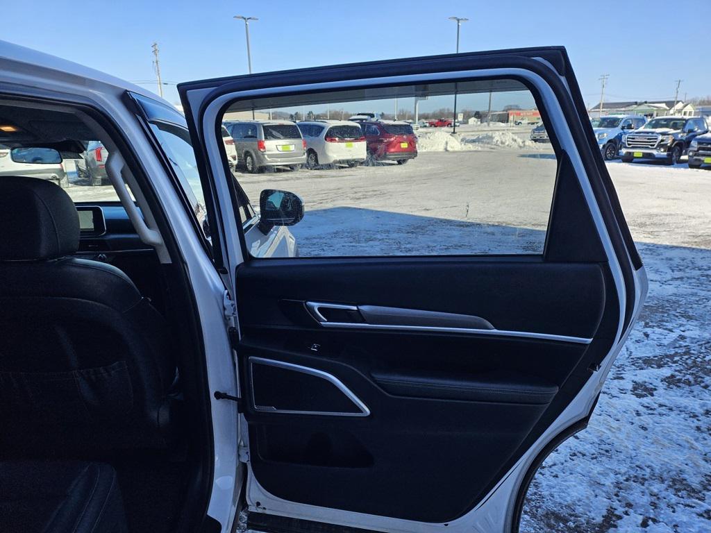 used 2022 Kia Telluride car, priced at $23,899