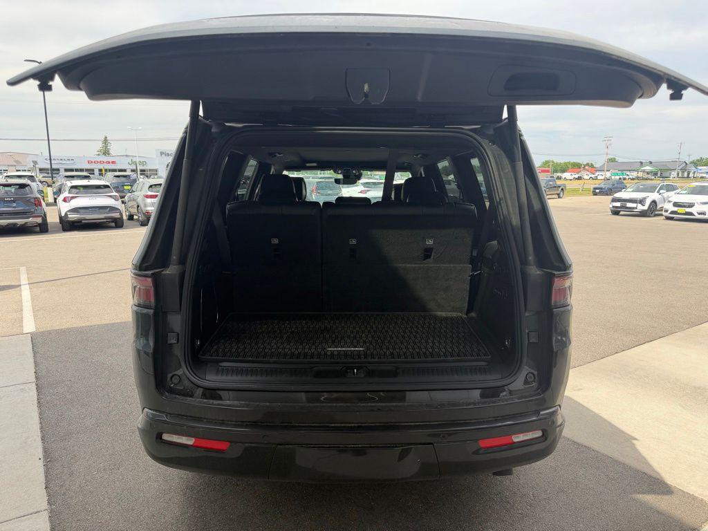 used 2025 Jeep Wagoneer car, priced at $55,298
