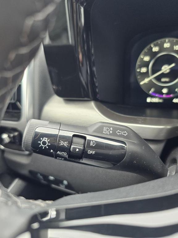 used 2023 Kia Sorento car, priced at $30,299