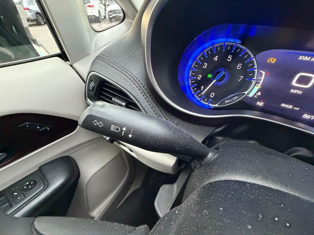 used 2020 Chrysler Pacifica car, priced at $21,298