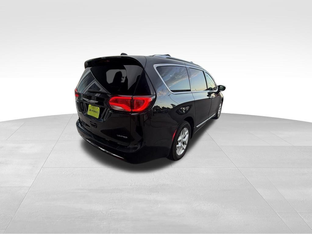 used 2020 Chrysler Pacifica car, priced at $21,298