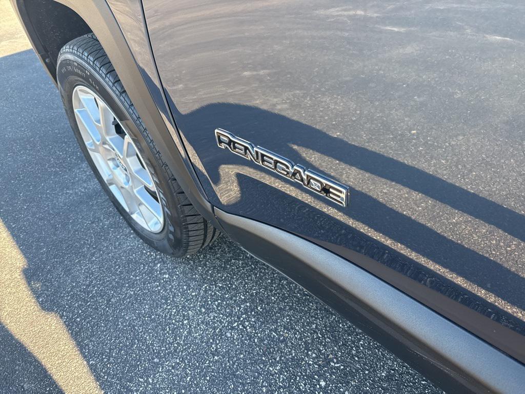 used 2021 Jeep Renegade car, priced at $17,199