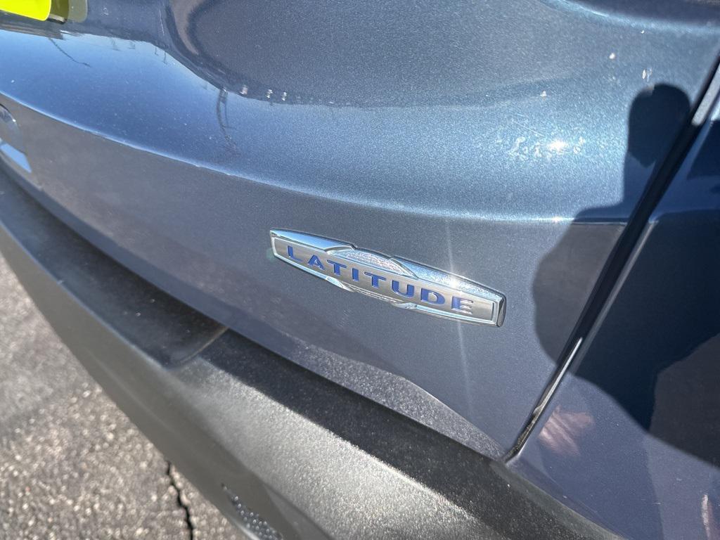 used 2021 Jeep Renegade car, priced at $17,199