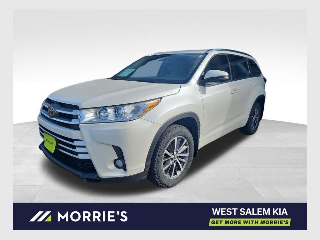 used 2018 Toyota Highlander car, priced at $22,298