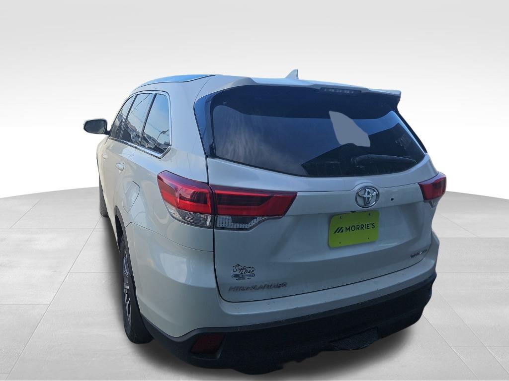 used 2018 Toyota Highlander car, priced at $22,298