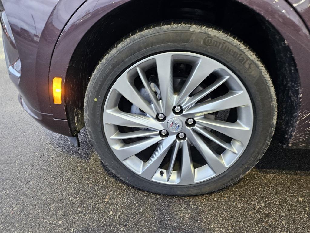 used 2024 Buick Envision car, priced at $35,999