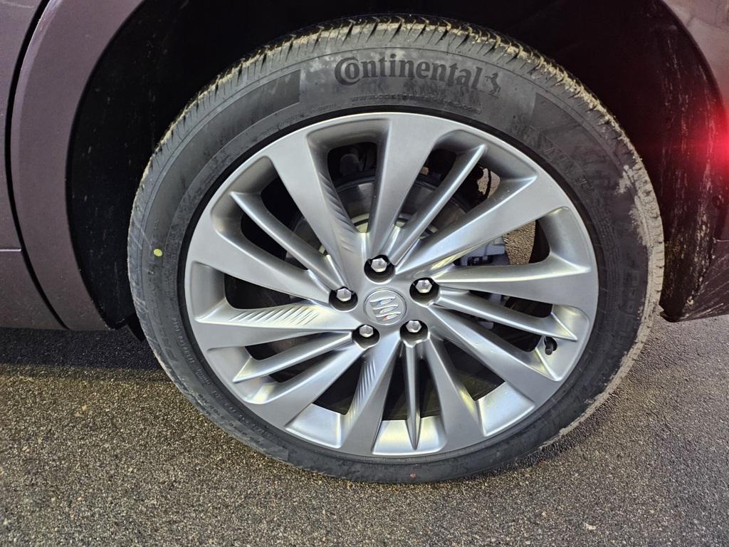 used 2024 Buick Envision car, priced at $35,999