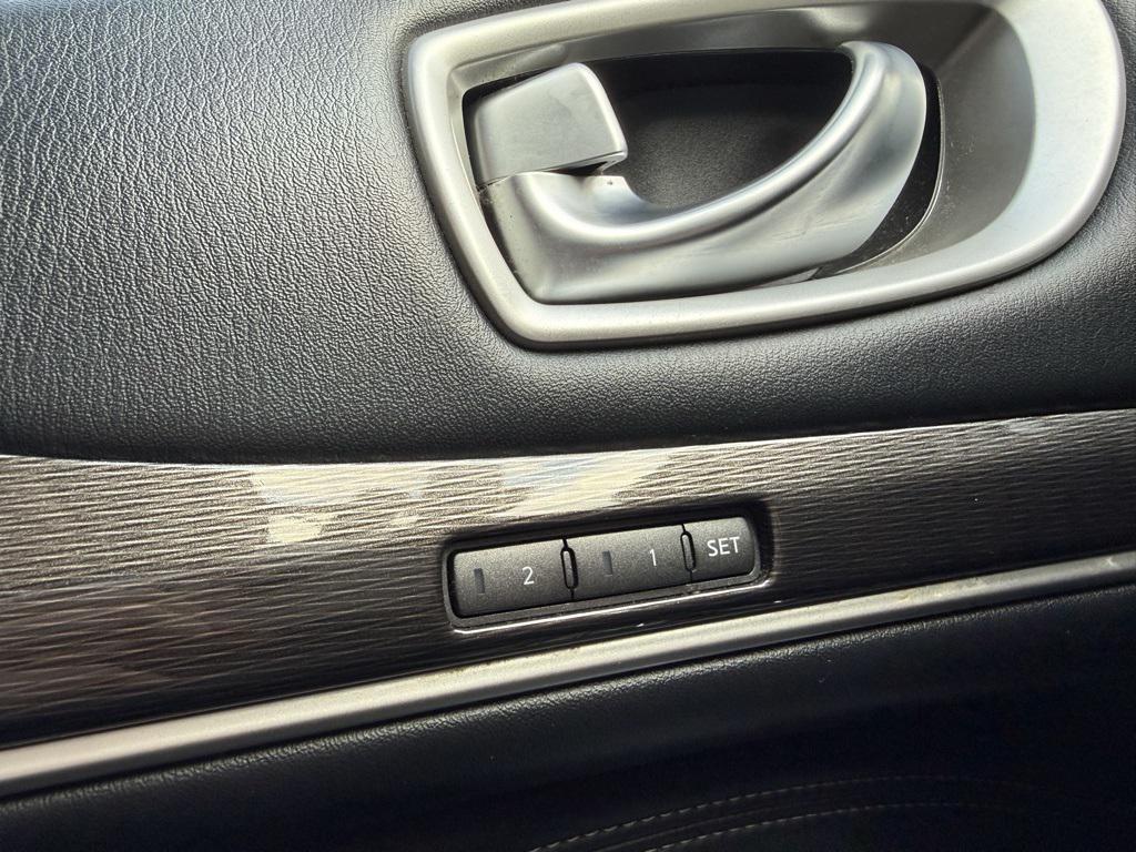 used 2017 INFINITI QX60 car, priced at $12,999