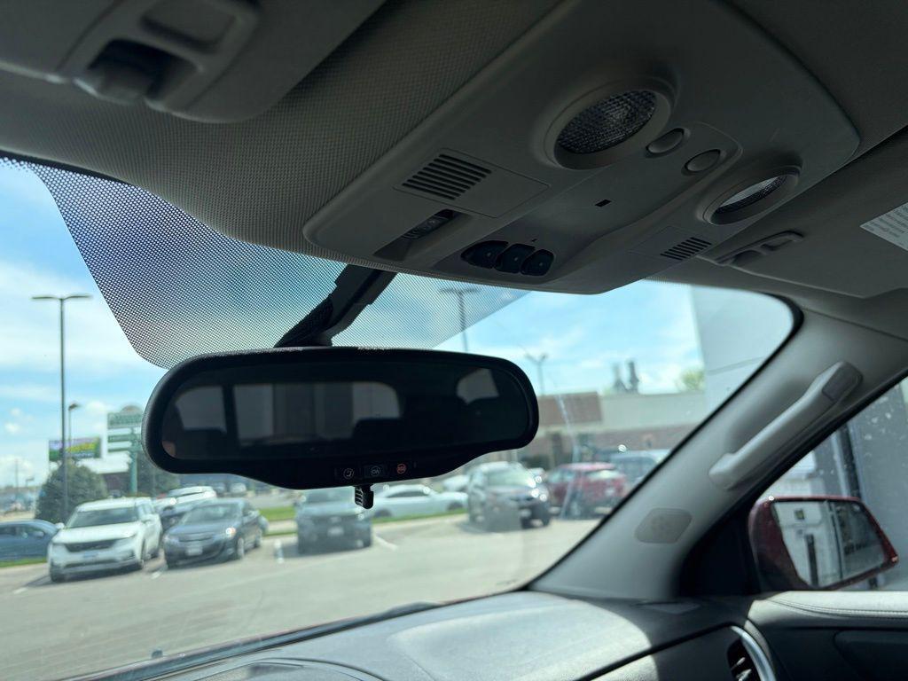 used 2017 Chevrolet Traverse car, priced at $11,494