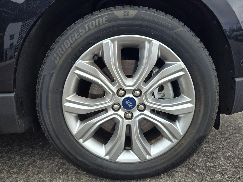 used 2020 Ford Edge car, priced at $18,999